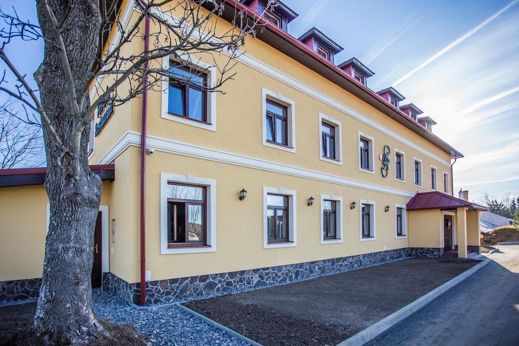 Penzion Altmayer Banská Štiavnica Esterno foto